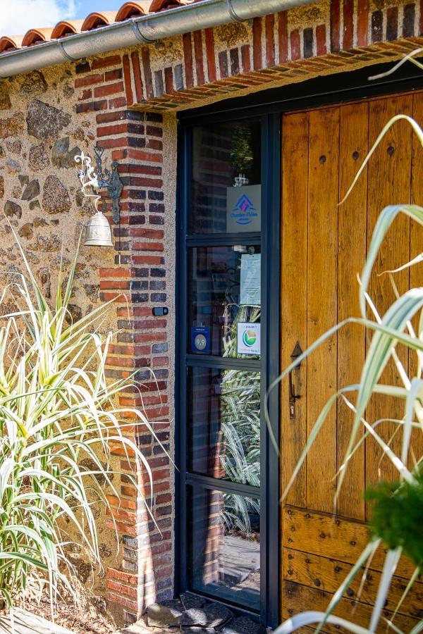 Le Mas Des Roches Proche Puy Du Fou Bed and Breakfast Saint-Paul-en-Pareds Esterno foto