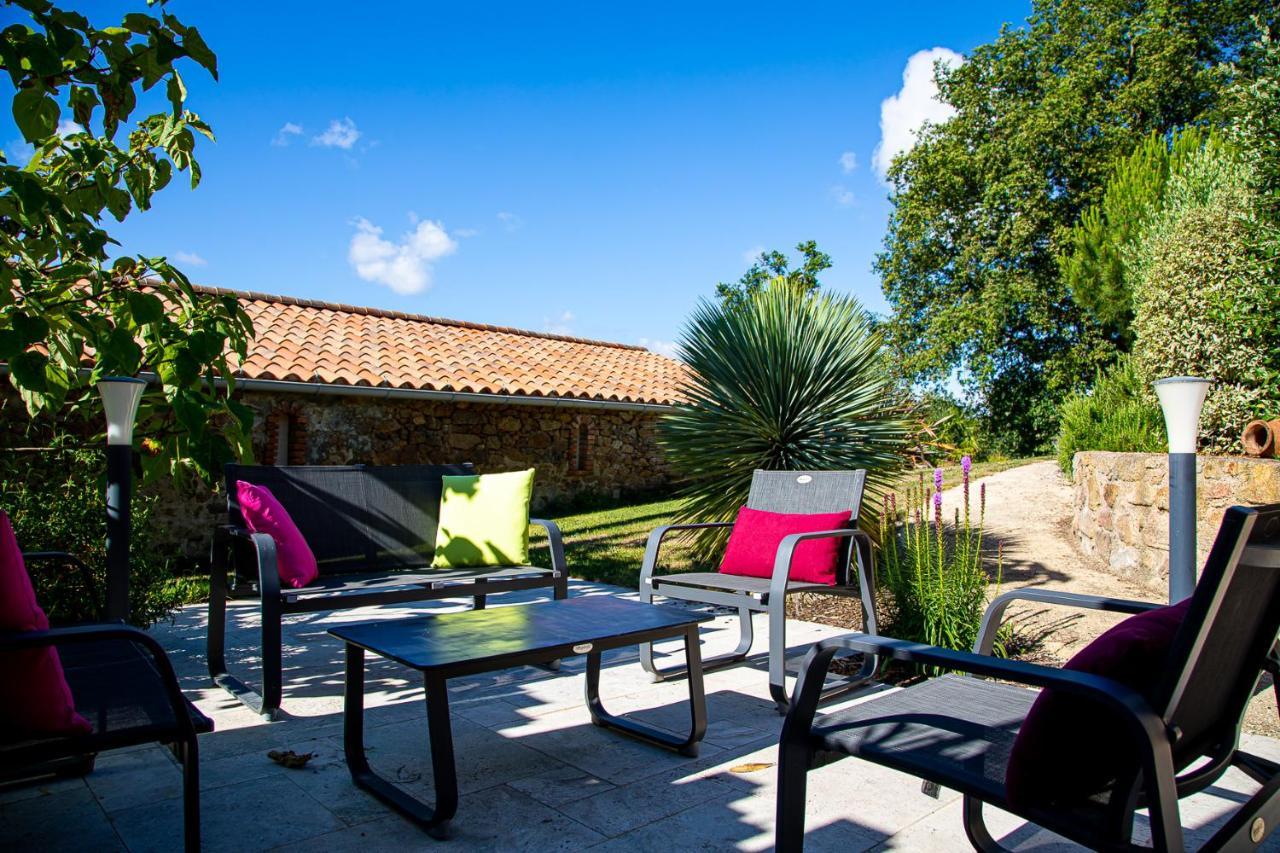 Le Mas Des Roches Proche Puy Du Fou Bed and Breakfast Saint-Paul-en-Pareds Esterno foto