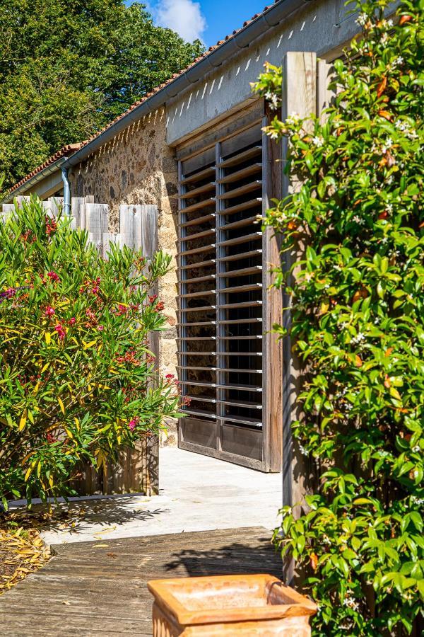 Le Mas Des Roches Proche Puy Du Fou Bed and Breakfast Saint-Paul-en-Pareds Esterno foto